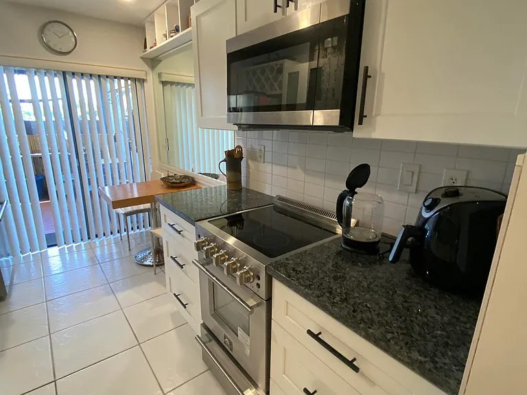 5061 Nesting Way #D — Photo 8