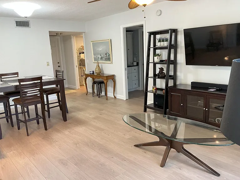 5520 Tamberlane Cir #208 — Photo 4