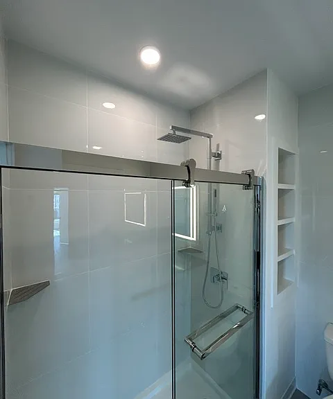 Residences at Sharon Gallery — Photo 130