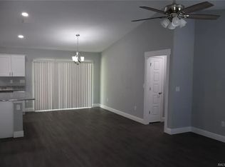 8806 N Elkcam Blvd, Citrus Springs, FL 34433