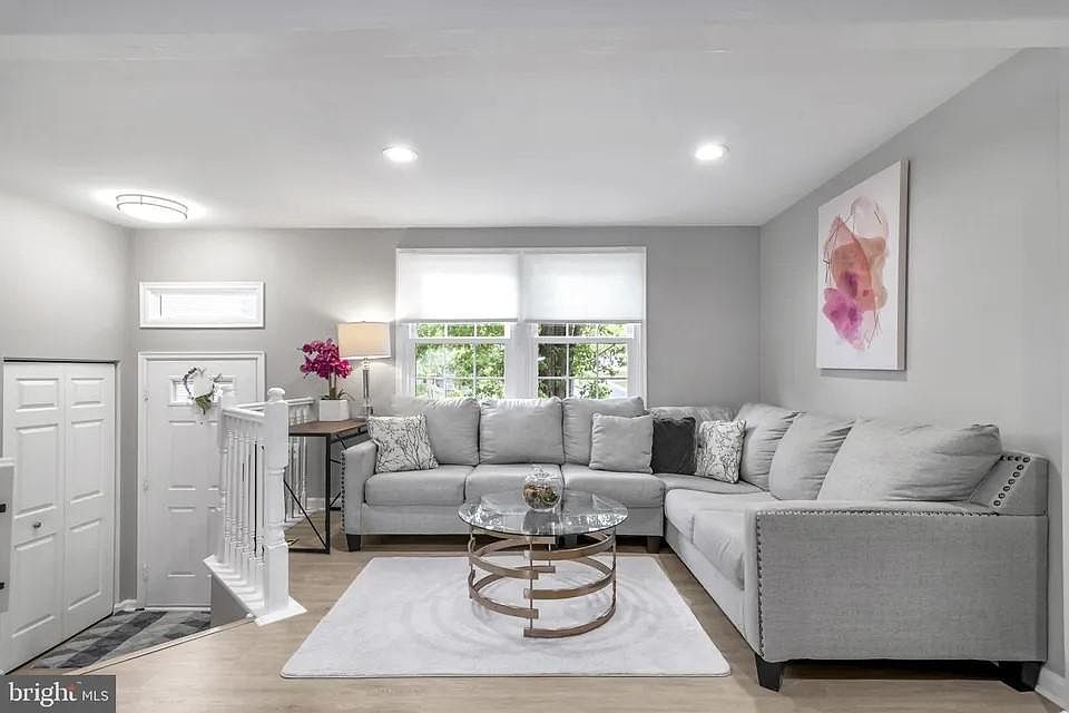 1st image of 6328 Mary Todd Ln