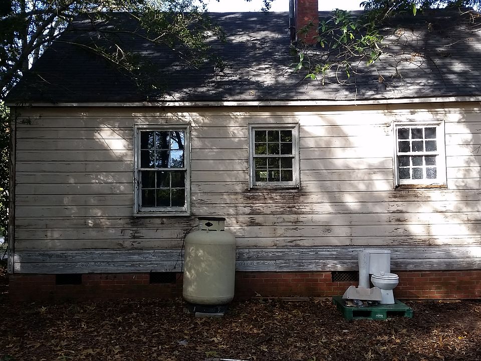 2nd image of 1509 Ashford Ave