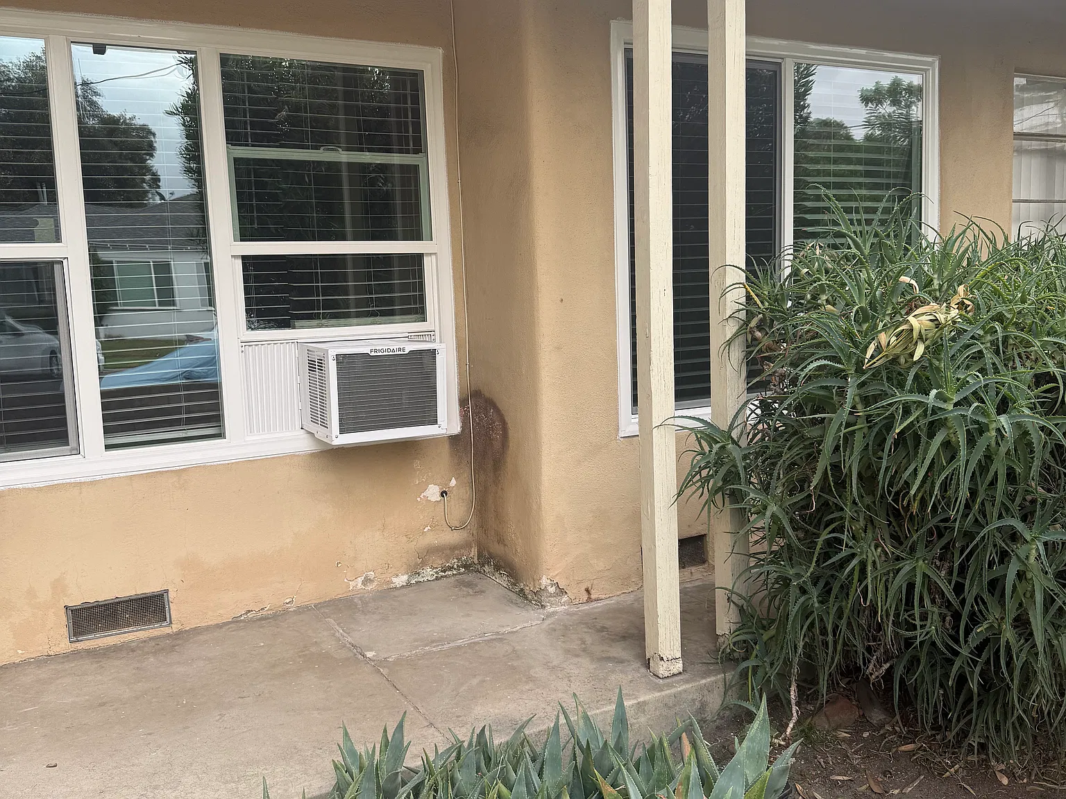 1 bed, 800 sqft, $1,950 — Photo 2