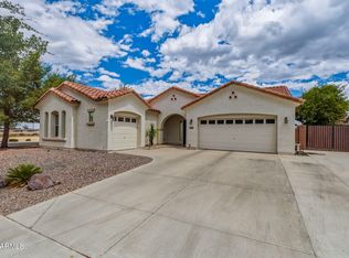 2914 E Coconino Drive, Gilbert, AZ 85298