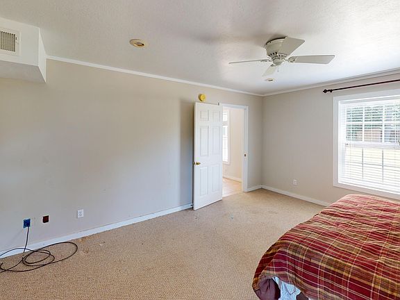 30th image of 1532 Jackson Hill Rd
