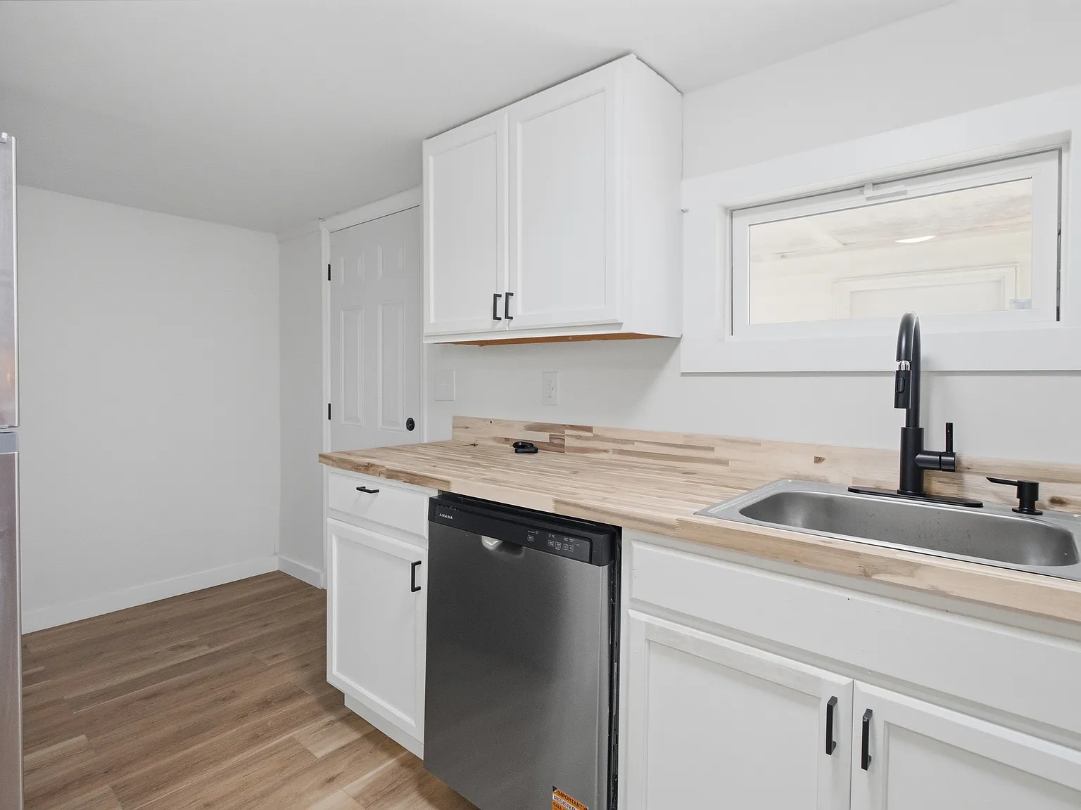 4 bed, 1455 sqft, $1,500 — Photo 3