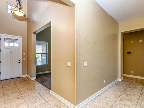 5th image of 4588 N Arbor Way