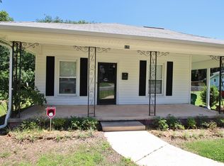 625 Pinoca St, Charlotte, NC 28208