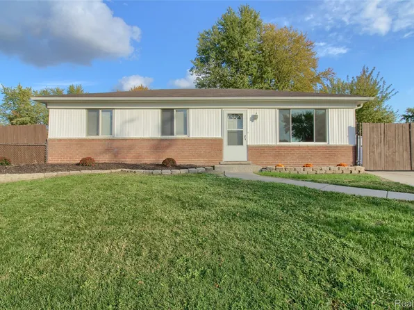 9985 Jackson Ln, Van Buren Township, MI 48111
