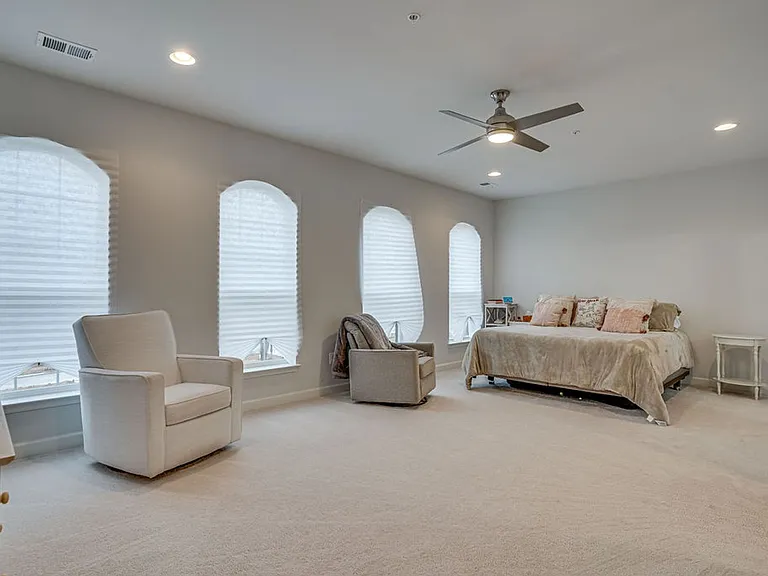 518 Triggerfish Dr — Photo 18