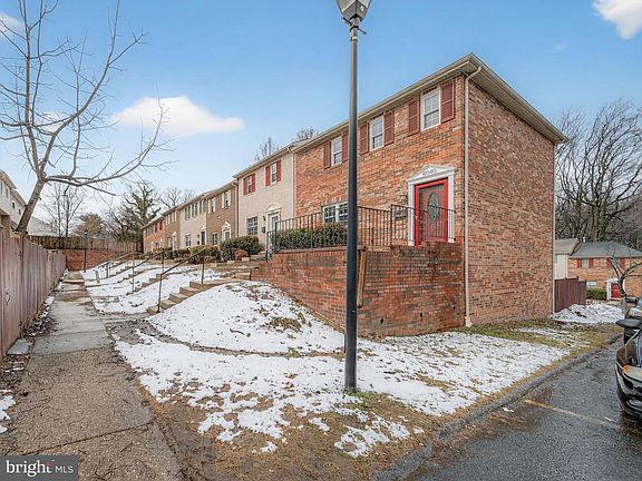 2nd image of 8040 Sandy Spring Rd #8040