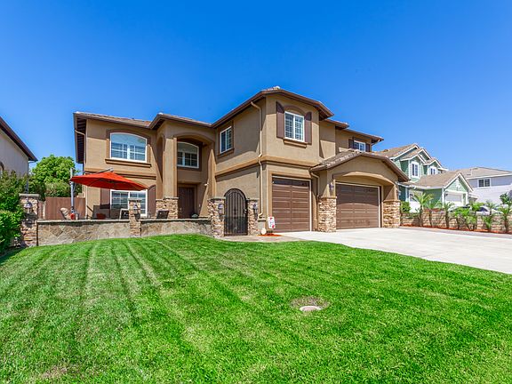 2nd image of 23499 Karen Pl