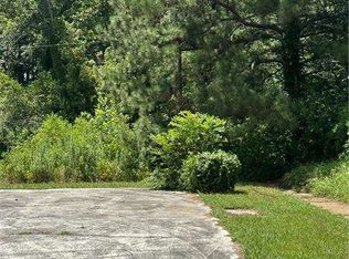 6625 Old Singleton Ln, Clarkston, GA 30021