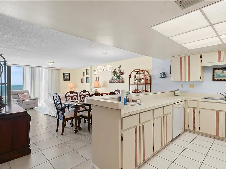8145 Jimmy Buffett Memorial Hwy #3-ID1564168P — Photo 22