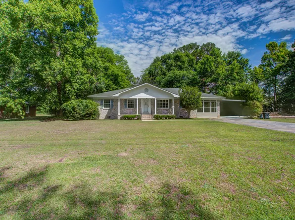 2734 Shadow Ln, Charleston, SC 29406