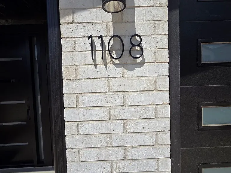 1108 Emilia Ave — Photo 2
