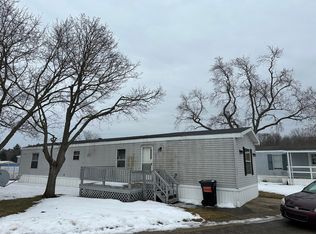 4862 Heide Ave NW, Comstock Park, MI 49321
