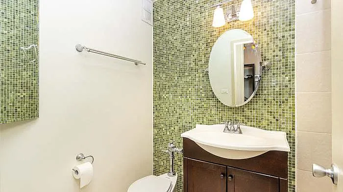 21 W Goethe St #16B — Photo 15