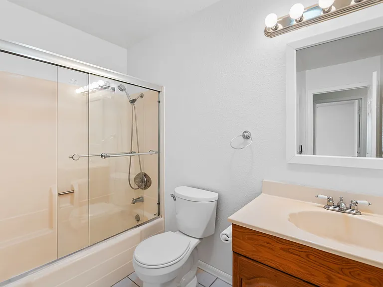 2039 Village Wood Rd — Photo 34