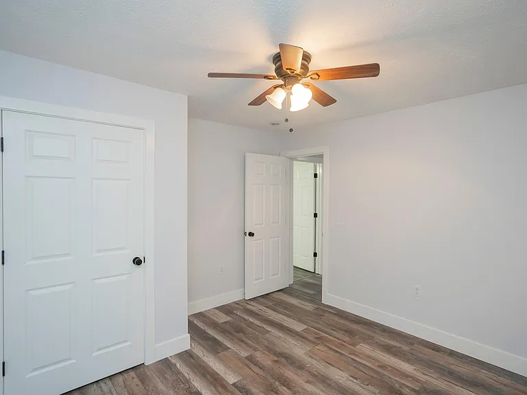108 Aloha Ct — Photo 18