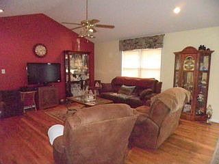 3rd image of 5056 Deer Run Dr