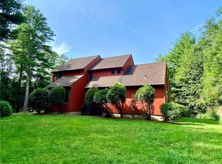 41 Stone Dam Rd, Glocester, RI 02857