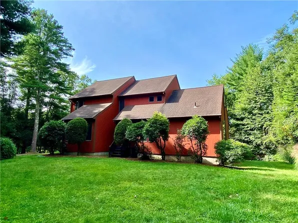 41 Stone Dam Rd, Glocester, RI 02857