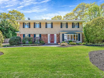 4 Victor Place, Lake Grove, NY, 11755