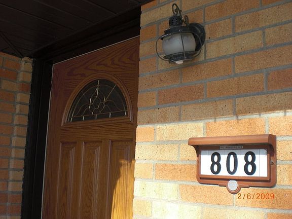 4th image of 808 E Mumford Dr