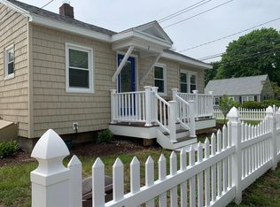 2 Crossley Ct, Niantic, CT 06357