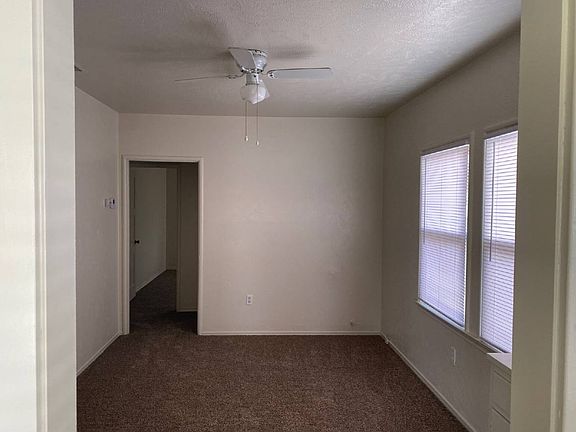 5th image of 1016 Orange Ave