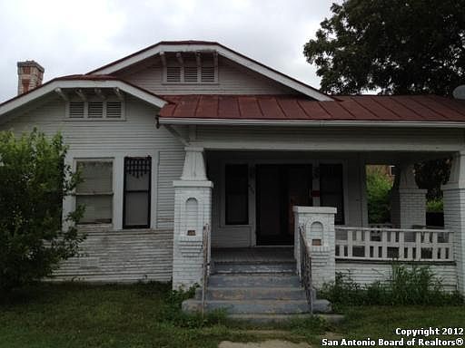 1st image of 417 E Laurel St