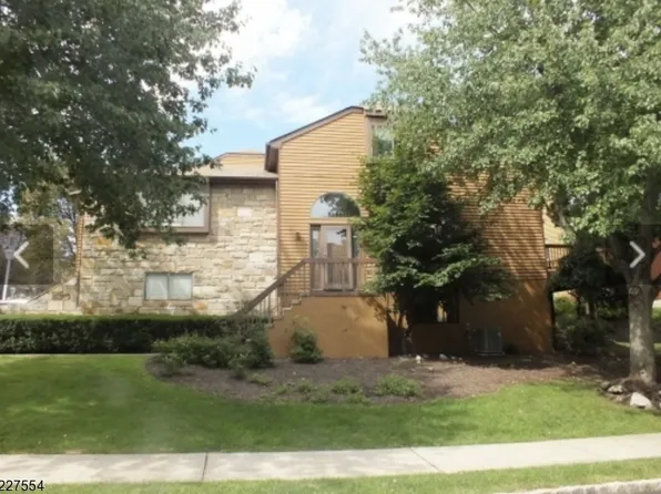 32 Hickory Hill Ct, Rockaway Twp., NJ 07866