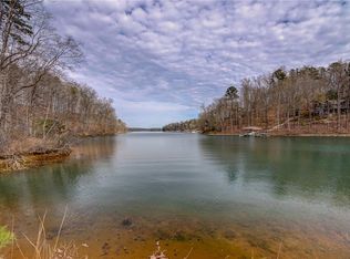 13 Grays Peak Dr, Salem, SC 29676