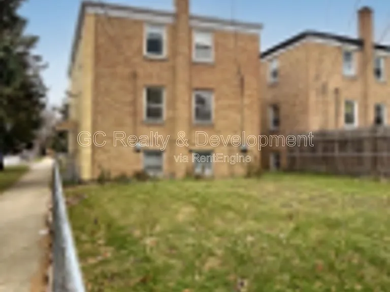 2701 N Sayre Ave #1 — Photo 17