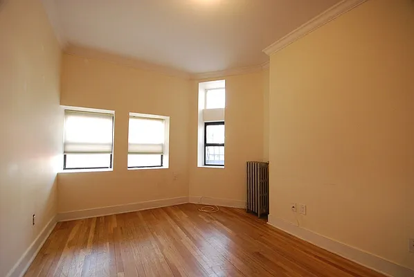 Rented by Bohemia Realty Group | media 6