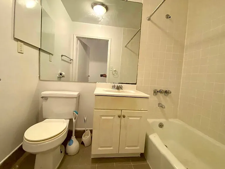 119 15th St #1B — Photo 5