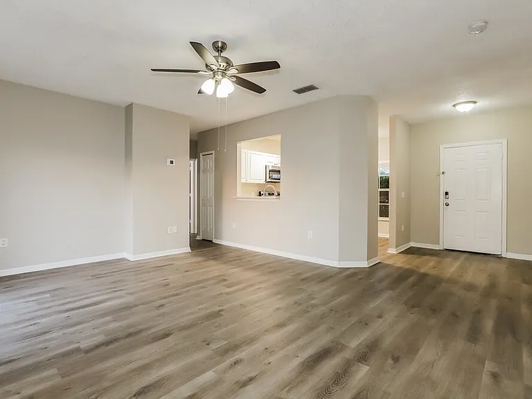 529 Delido Way — Photo 5