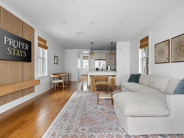 59 Dereef Ct — Photo 1