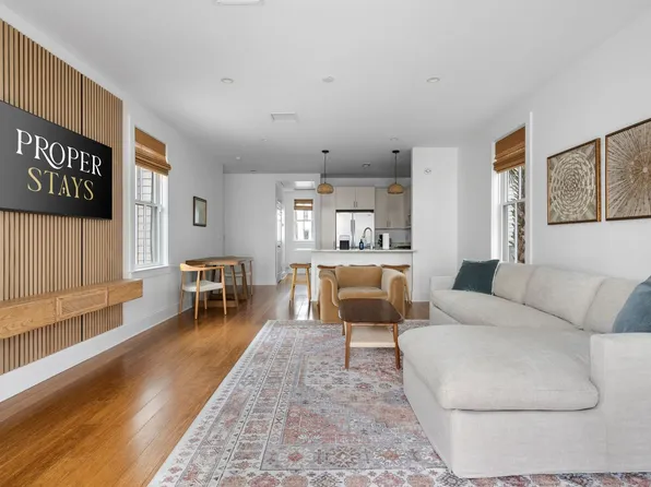 59 Dereef Ct, Charleston, SC 29403