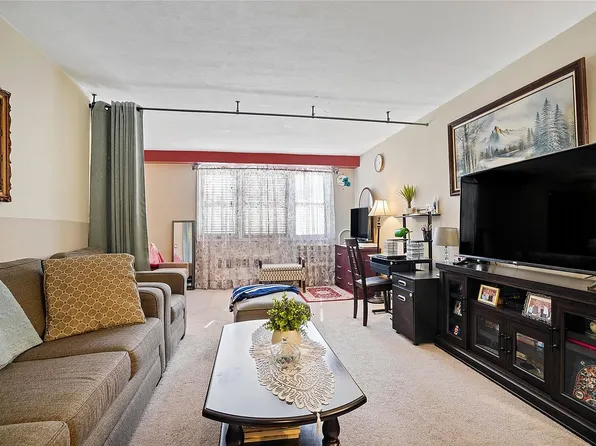 84-40 153rd Ave #1G, Queens, NY 11414