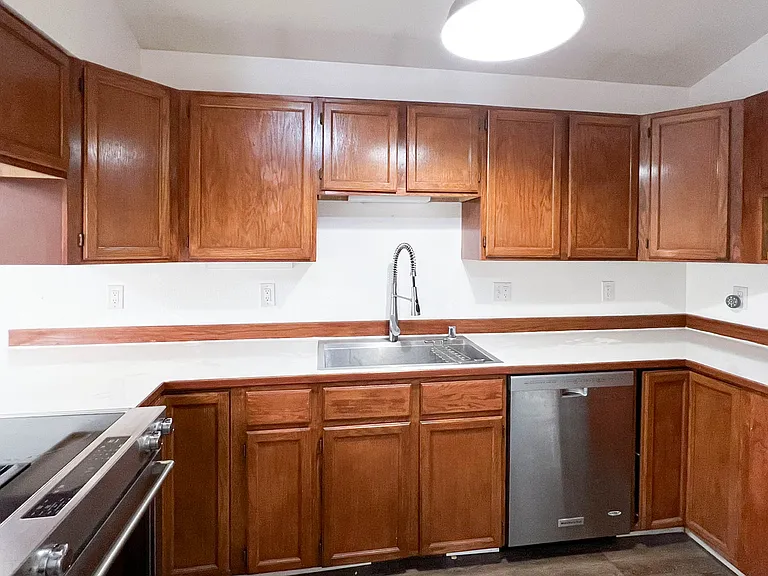 3664 Mirage Cir — Photo 5