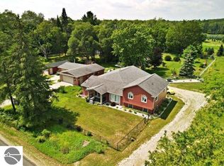 7051 N Seven Mile Rd, Lake City, MI 49651