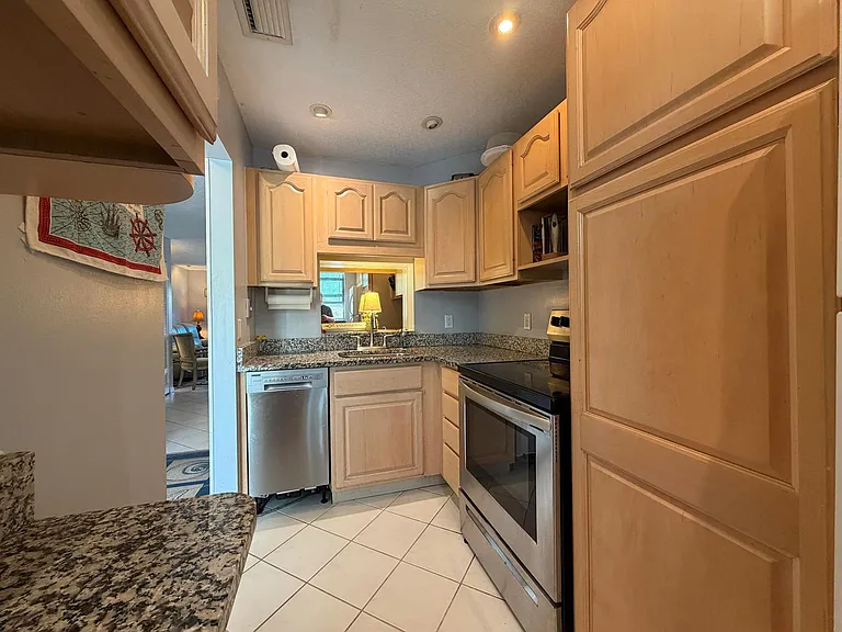 4235 N Highway A1A #14 — Photo 7