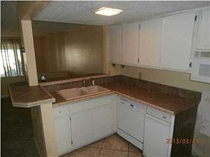 3rd image of 615 Bayou Dr