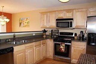 3rd image of 3183 Shennandoah Ln