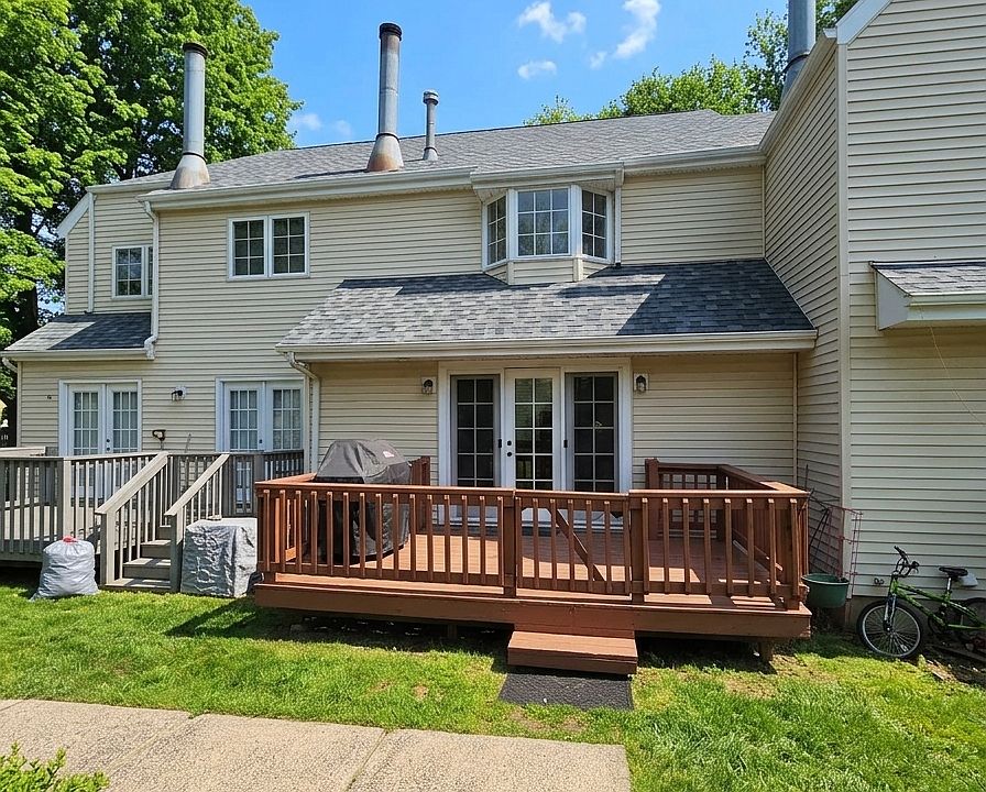 1st image of 12 W Meadow Ln #2