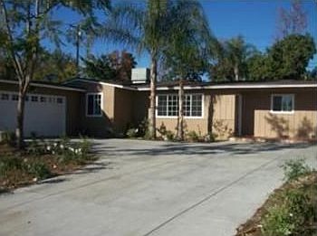 1st image of 181 Brown Dr