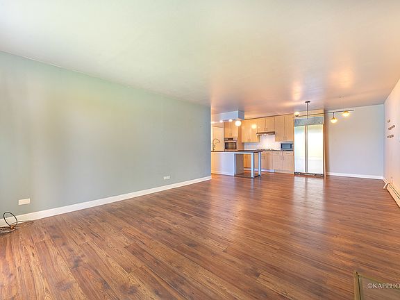 3rd image of 1188 Royal Glen Dr APT 204