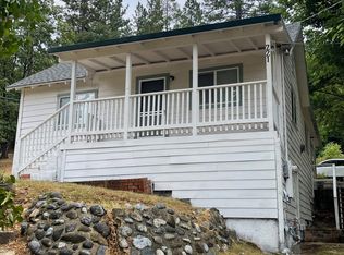 221 Doris Dr, Grass Valley, CA 95945